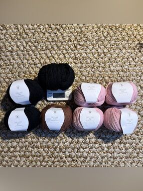 Universal Yarn Deluxe DK Superwash Lot of 8